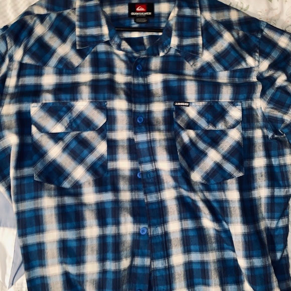 XLarge Quicksilver Long Sleeve button down flannel - Picture 2 of 4